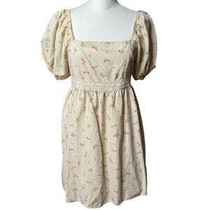 Celebrity Pink Cream Floral Smocked Babydoll Mini Dress - M